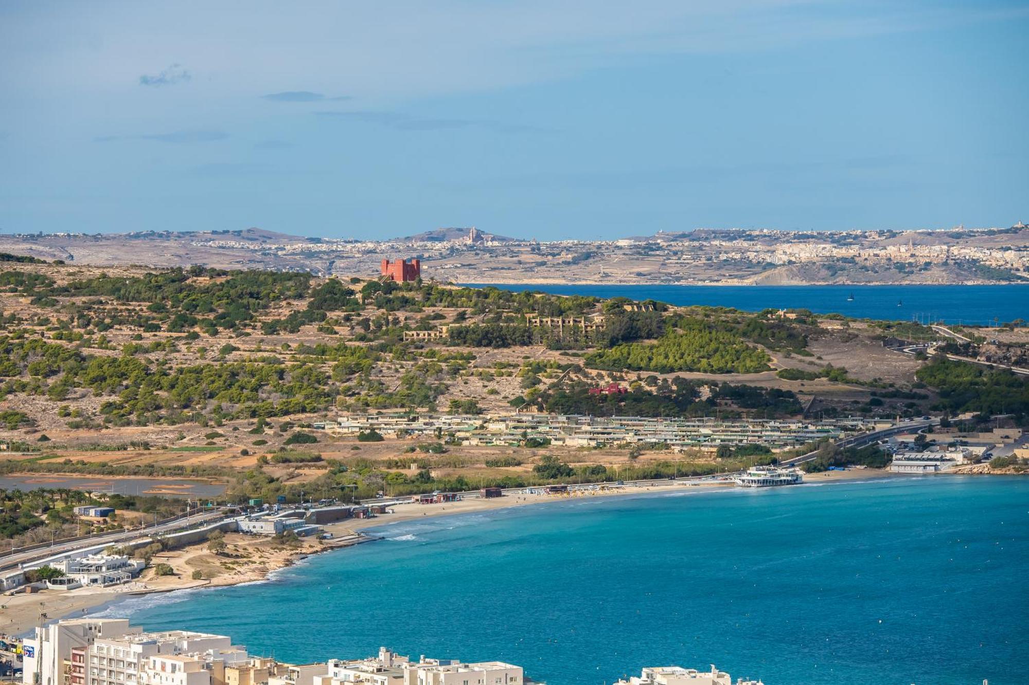Clifftop Modern Apartment Меллиеха Экстерьер фото